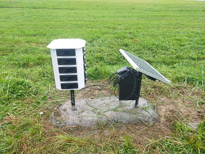 20-Speaker Solar Operated Bird Expeller – High-Coverage Electronic Bird Deterrent for Airports & Airfields