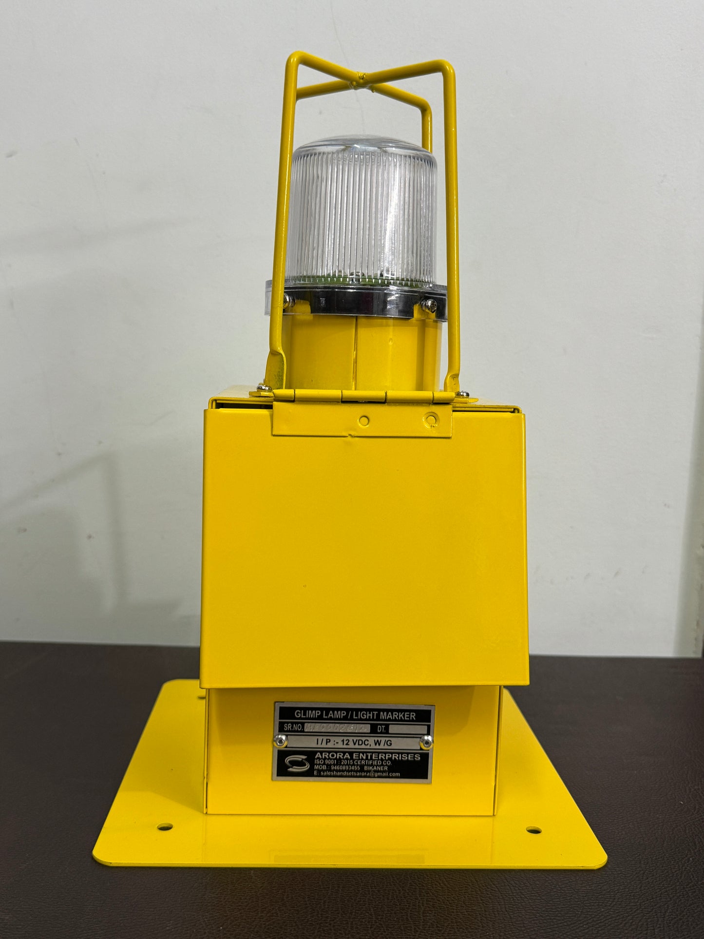High Intensity Portable Helipad Light / Light Marker with Solar Panel– Six-Colour (R / W / B / G / A + IR)