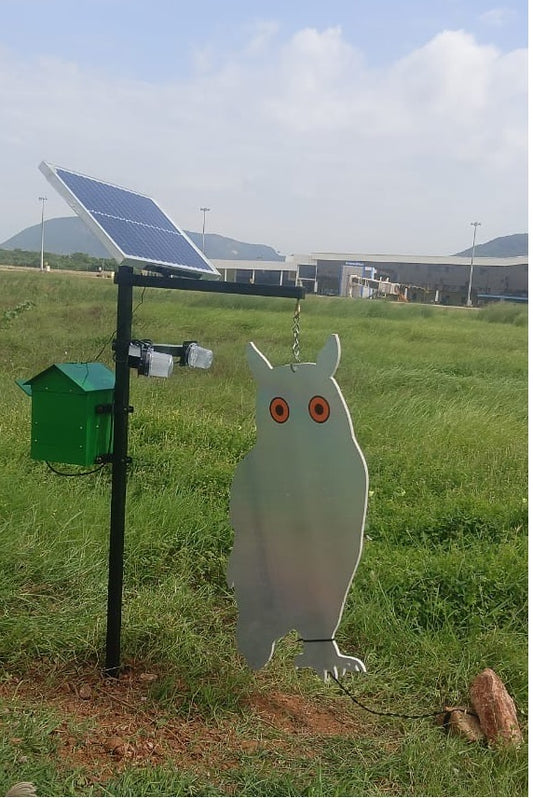 Solar Operated Owl Decoy with Shadow-Casting Night Mode – 24×7 Visual Bird Deterrent for Airfields